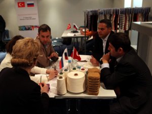 Egeli Tekstil İhracatçılarından Polonya Atağı