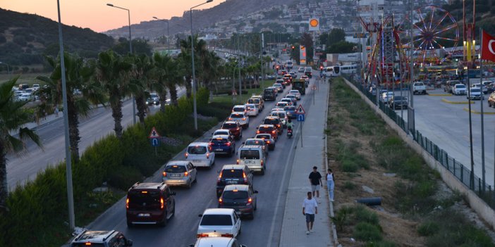 Aydın'da bayramın son gününde dönüş hareketliliği