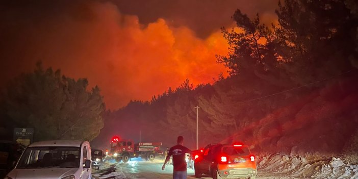 Ciğerlerimiz yanıyor… Gece helikopterleri de yangına müdahale ediyor