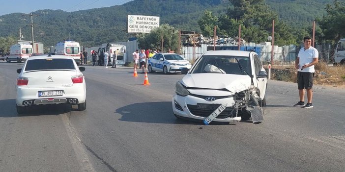 Minibüsle otomobilin çarpışması sonucu 5 kişi yaralandı