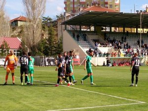 NAZ-NAZ, Ankara'dan 1 Puanla Döndü