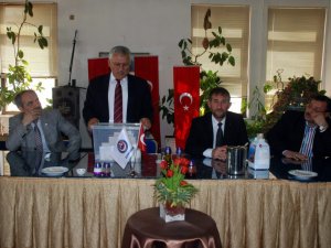 Diva-Sen Bir Üyesini Umre'ye Gönderiyor