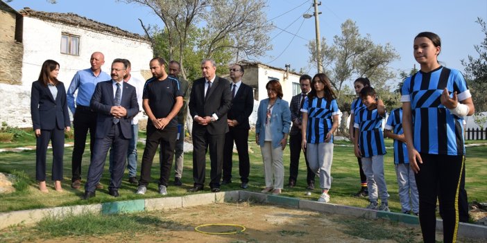 Aydın Valisi Aksoy, Ali Kuşçu Matematik Evi ve Köy Yaşam Merkezini inceledi