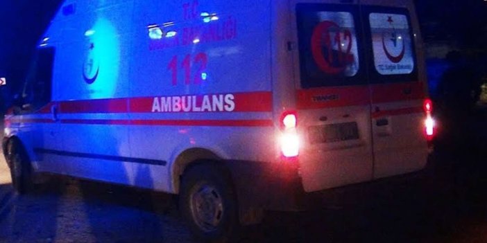 Motosiklet ile otomobil çarpıştı: 1 ölü, 1 yaralı