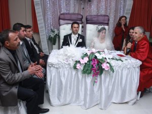 Süleyman Toyran İlk Nikahını Kıydı