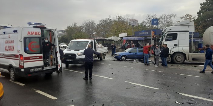 Zincirleme trafik kazasında 4 kişi yaralandı