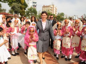 Aydın Büyükşehir Belediye Başkanı Çerçioğlu, 23 Nisan’ı Kutladı