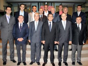 Kuru Meyveciler Fiyat İstikrarı İçin Stok Kurumu İstiyor