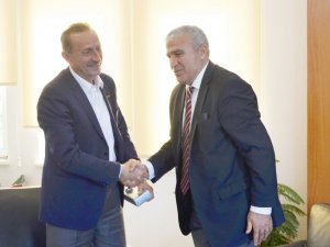 CHP'li Eski Vekil, Başkan Atabay’ı Ziyaret Etti