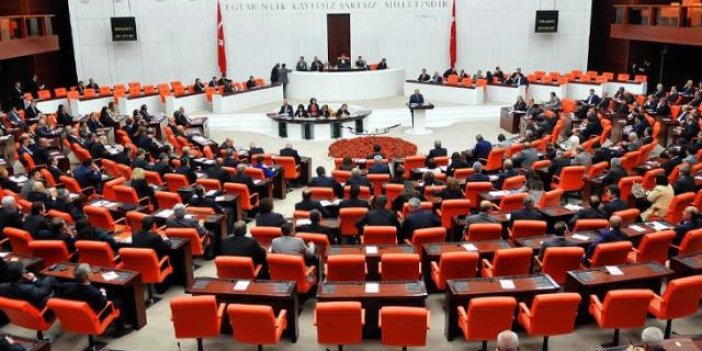 Son Dakika: EYT'de adım adım sona geliniyor! Milyonları ilgilendiren teklif, TBMM Plan ve Bütçe Komisyonu'nda kabul edildi