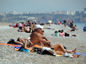 Erkekler Seyahatte Daha Savurgan