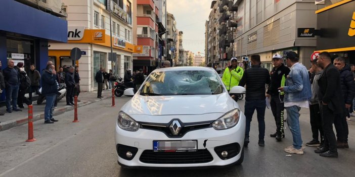 Nazilli'de korkutan kaza: Otomobilin çarptığı yaya ölümden döndü