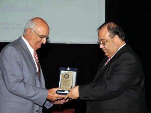 Prof. Dr. Miral Dizdaroğlu, ADÜ Öğretim Üyeleriyle Buluştu‏