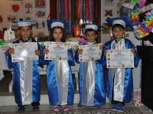 Miniklerin Sertifika Heyecanı