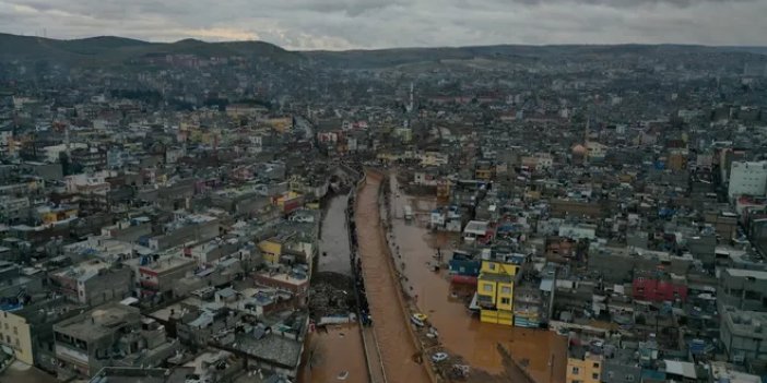 Sel felaketinde can kaybı 15'e yükseldi