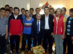 Aydın’da 'Türkçülük ve Türk Dünyası' Konferansı Düzenlendi