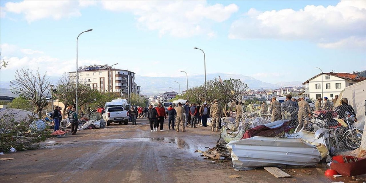 Kahramanmaraş’ta hortum: 1 ölü, 44 yaralı