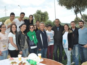 Kuşadası’nda Yaşayan Bozdoğanlılar Piknikte Buluştu