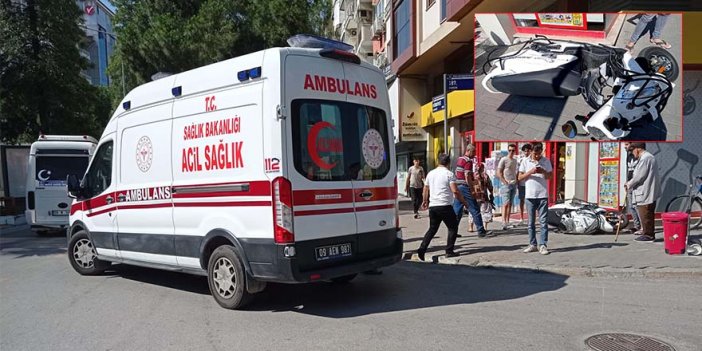 Nazilli’de otomobilin çarptığı motosikletli metrelerce sürüklendi