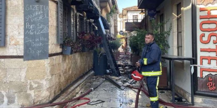 Yangına uyurken yakalandılar! 2 kişi öldü, 12 kişi yaralandı