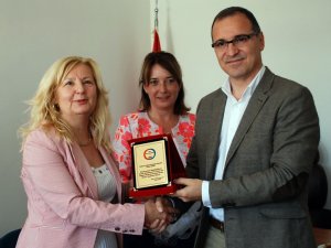 Hastaneye kemik ölçüm cihazı bağışladılar