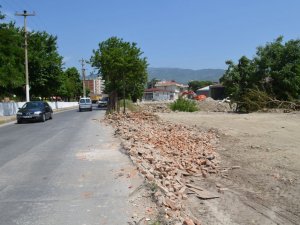 Adnan Kahveci Caddesi Genişliyor