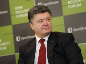 Ukrayna’da Seçimleri Milyarder Poroşenko Kazandı