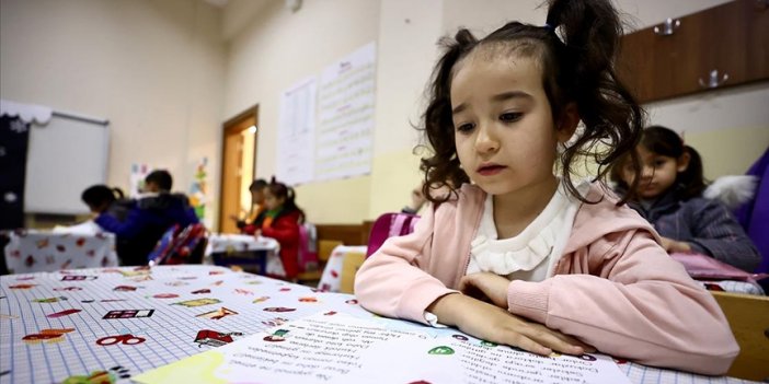 Tatil bitti, ders zili çaldı! Nazilli’de yaklaşık 30 bin öğrenci ders başı yaptı