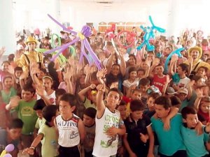 Söke’de Çocuklar Balon Şovu ile Coştu