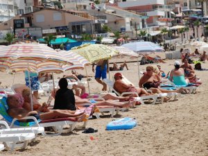 Altınkum’da Deniz Keyfi Başladı