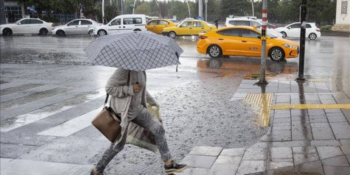 Meteoroloji uyardı: Kuvvetli sağanak geliyor