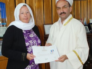 Kuran-ı Kerim'den Etkilenip Müslüman Oldu