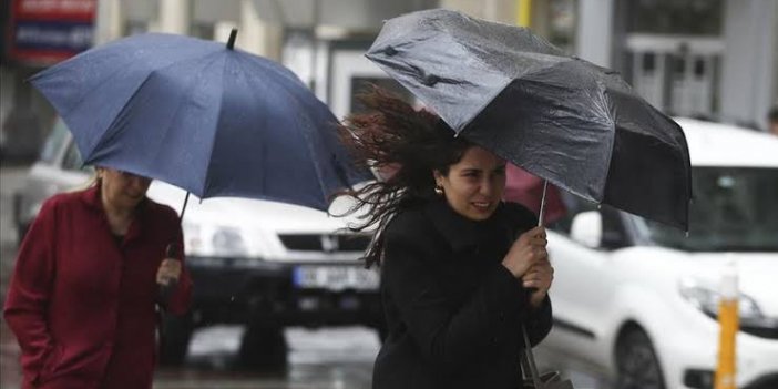 Meteoroloji uyardı! Marmara ve Ege’de kuvvetli fırtına ve sağanak bekleniyor