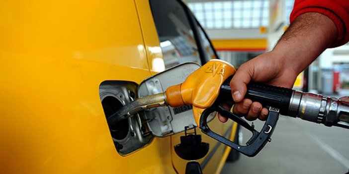 Petrol fiyatlarında düşüş: Motorine indirim geliyor