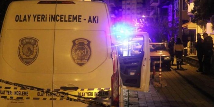 24 yaşındaki genci evine gelen arkadaşı öldürdü!