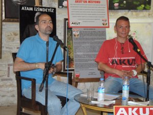 Kuşadası’nda Nasuh Mahruki Söyleşisi Yapıldı