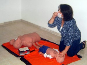Didim'de Temel İlkyardım Uygulamaları Eğitimi Verildi
