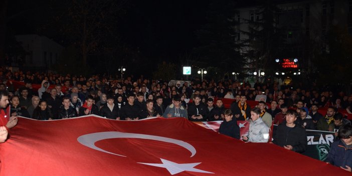 Şehit askerleri anma yürüyüşü düzenlendi