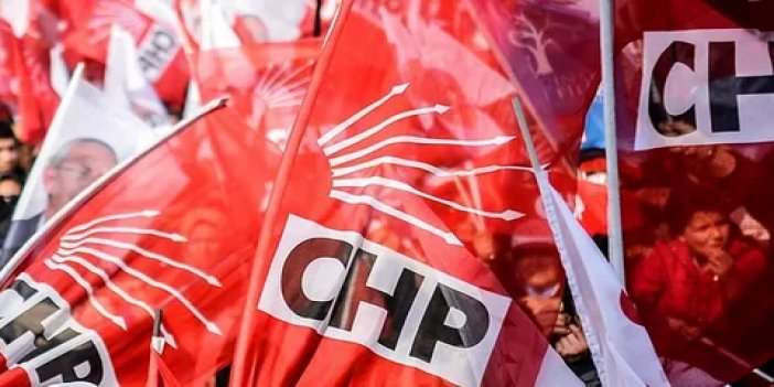 CHP Söke İlçe Başkanı ve yönetiminden toplu istifa