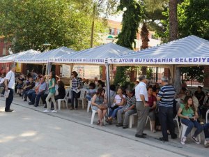 Aydın Büyükşehir Belediyesi’nden Velilere LYS Hizmeti