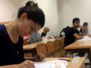 Parasız Yatılılık ve Bursluluk Sınavının Saati Değişti