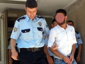 3 Kişiyi Yaralayan Şahıs 300 Kişiyle Görüşülüp Yakalandı