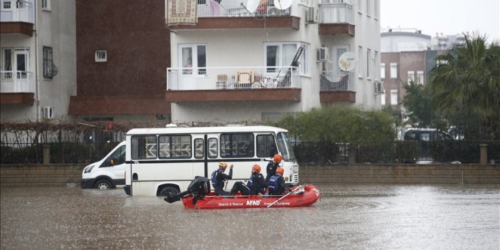 Valilik acı haberi duyurdu: Şiddetli yağışta 1 can kaybı