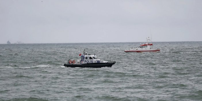 Marmara'da batan geminin kayıp 6 mürettebatından 2'sinin cansız bedenleri tespit edildi