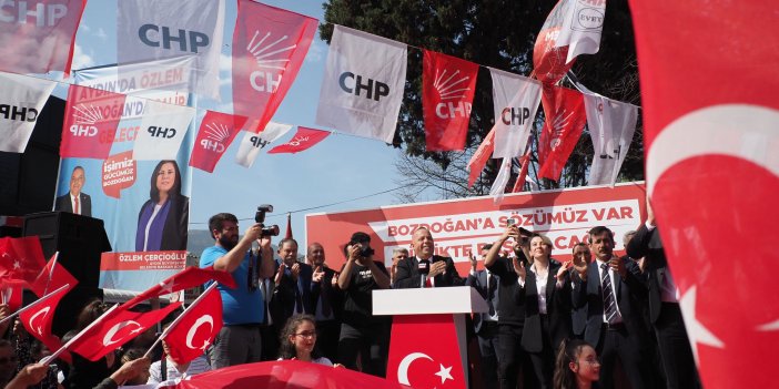 Galip Özel’den 1 Nisan provası: Büyük Miting’de halka seslendi, büyük destek aldı