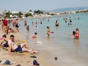 Didim Sahilleri Doldu