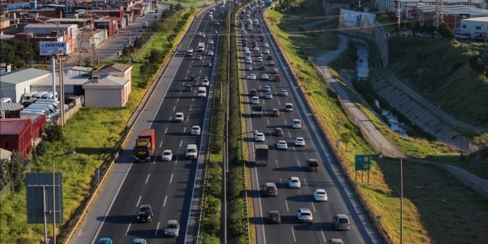 Aydın kara yolunda bayram yoğunluğu başladı