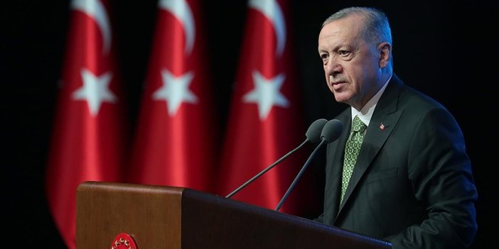 Cumhurbaşkanı Erdoğan'dan: Ülkemizin büyüme mücadelesini 19 Mayıs'ın ruhuna sahip çıkarak sürdürebiliriz