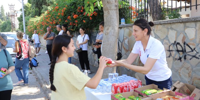 Nazilli Belediyesi YKS'de öğrencileri yalnız bırakmadı: 3 öğrenci sınava yetiştirildi