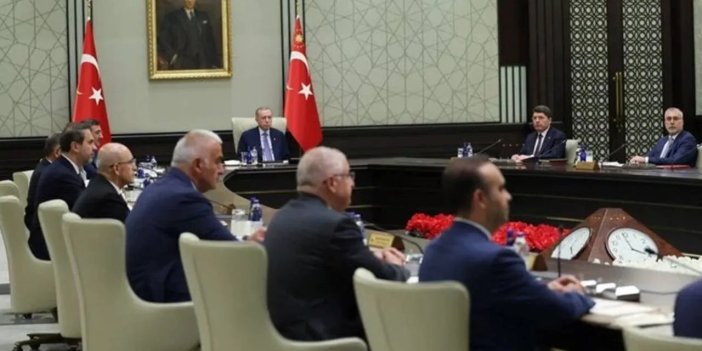 Erdoğan’ın kabinede geniş çaplı revizyon yapacağı iddiası: Hangi bakanlar değişecek? İşte flaş iddia